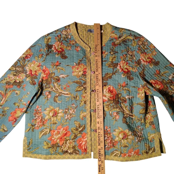 Floral Quilted Jacket in Teal and Coral - Picture 5 of 10